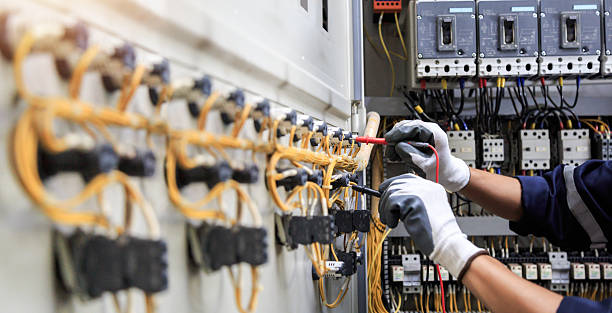 Professional Electrician technician working in Wabash, IN